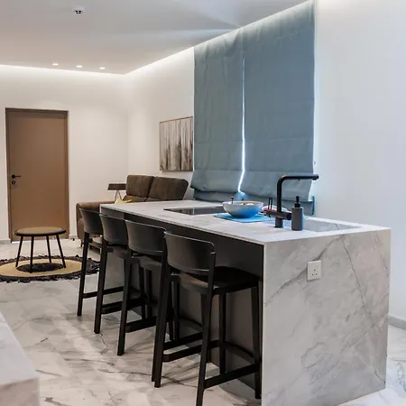 Luxurious 2bed 라르나카
